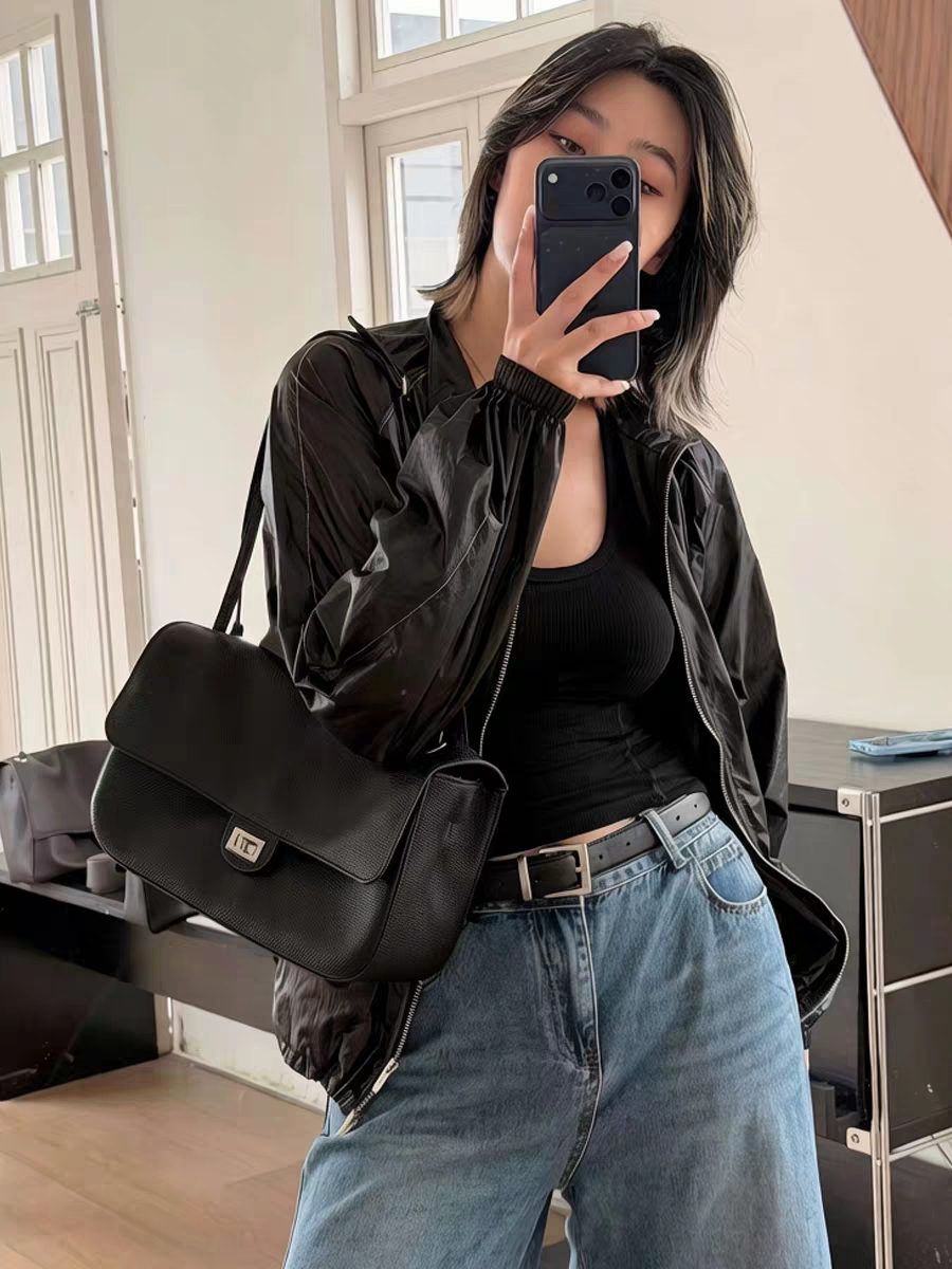 Сумка-тоут из натуральной кожи – обзор и цена Women Bags 2026 Trends