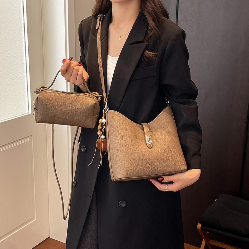 Винтажные сумки-ведёрки из ком – обзор и цена Women'S Bags Handbags